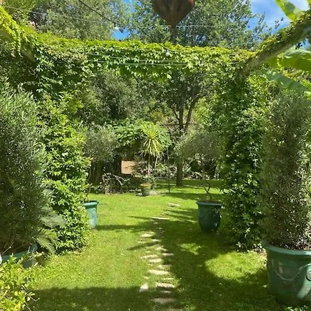 Cap D'antibes 50m From The 3 Bedrooms/pool Villa *