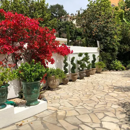 Cap D'antibes 50m From The 3 Bedrooms/pool Villa Antibes