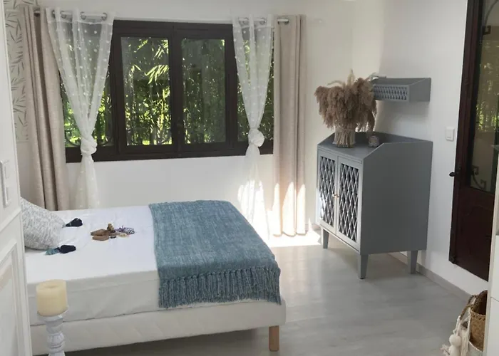 Cap D'antibes 50m From The 3 Bedrooms/pool Βίλα