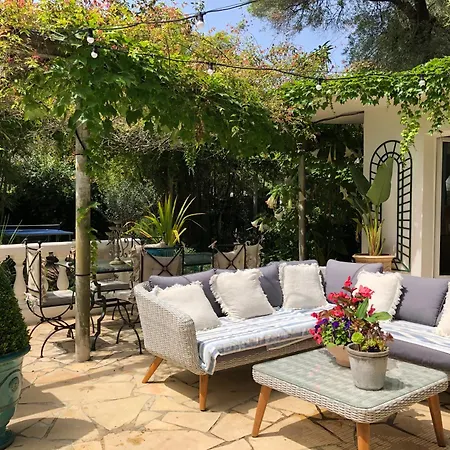 Cap D'antibes 50m From The 3 Bedrooms/pool Villa Antibes