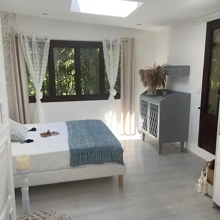 Cap D'antibes 50m From The 3 Bedrooms/pool Villa