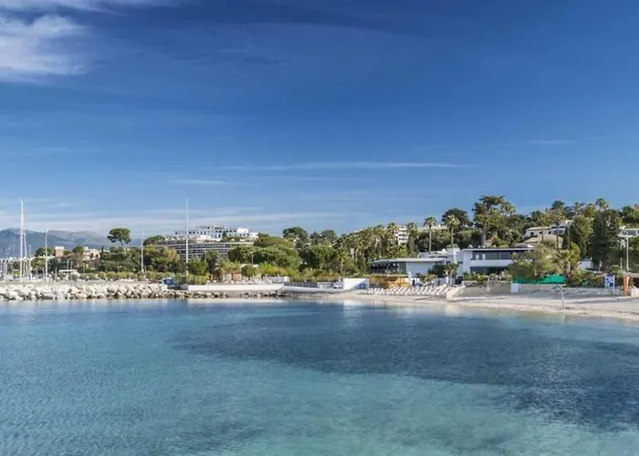 Villa Cap D'antibes 50m From The 3 Bedrooms/pool