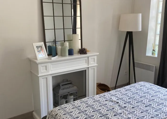 Cap D'antibes 50m From The 3 Bedrooms/pool Antibes